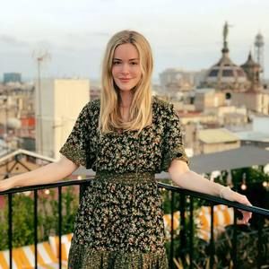 Meet your Posher, Angela